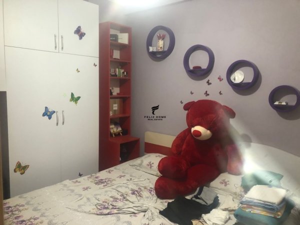 Tirane, jepet me qera apartament 3+1+Ballkon Kati 3, 124 m² 550 € (ASTIR)