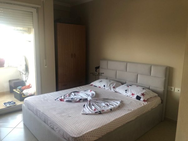 Tirane, jepet me qera apartament 3+1+Ballkon Kati 3, 124 m² 550 € (ASTIR)