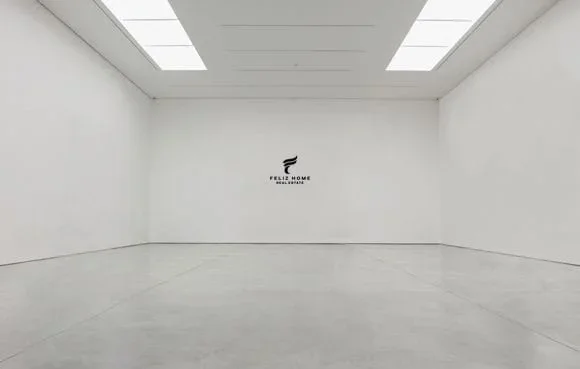 Tirane, shitet dyqan Kati 0, 144 m² 374.400 € (KOMUNA E PARISIT)