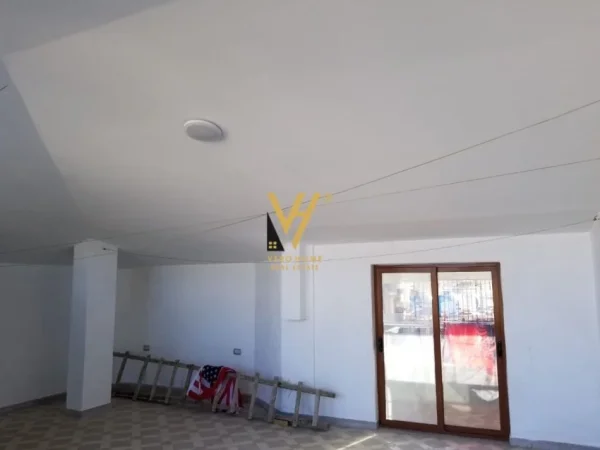 Tirane, jepet me qera Vile Kati 0, 500 m² 3.700 € (SELITE)