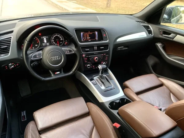 Tirane, shes makine Audi q5 S- Line 2014 Benzin, gri e erret automatik Klima 147.000 km 1 €