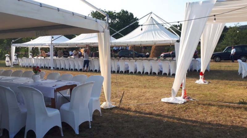 Shkoder, ofroj Tenda tavolina karrige me qera per dasma dhe festa 10 €