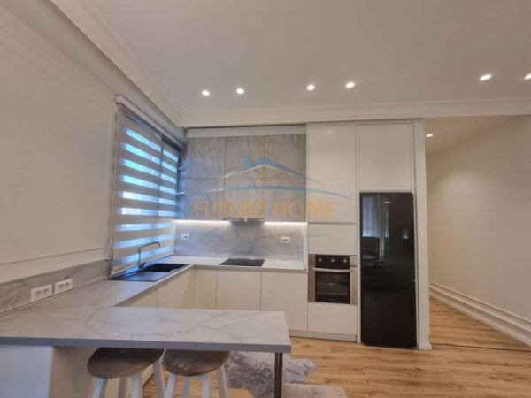 Tirane, jepet me qera apartament 2+1+Aneks+Ballkon Kati 2, 103 m² 1.500 € (Rruga e Elbasanit)