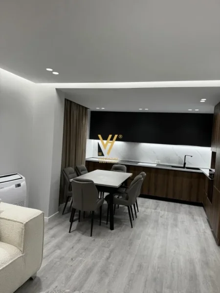 Tirane, jepet me qera Vile 3 Katshe Kati 0, 420 m² 3.000 € (RRUGA E ELBASANIT)