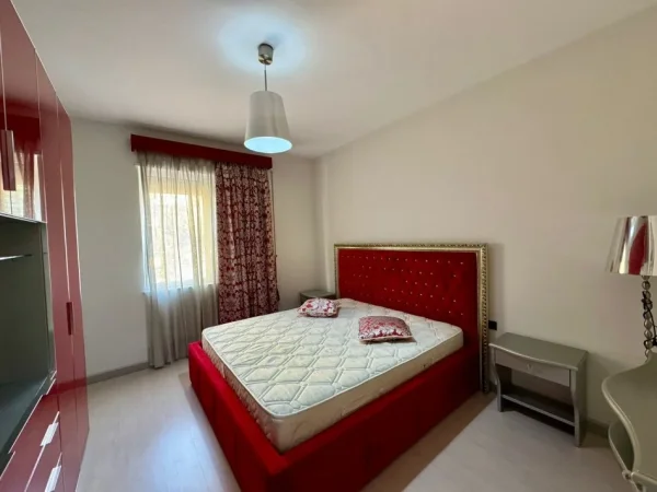 Tirane, jepet me qera apartament 2+1 Kati 2, 97 m² 650 € (EDUART MANO)