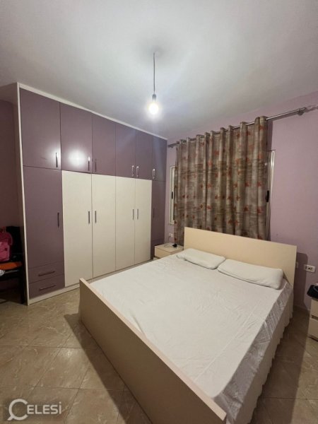 Tirane, jepet me qera apartament 2+1+Ballkon Kati 6, 86 m² 450 € (YZBERISHT)