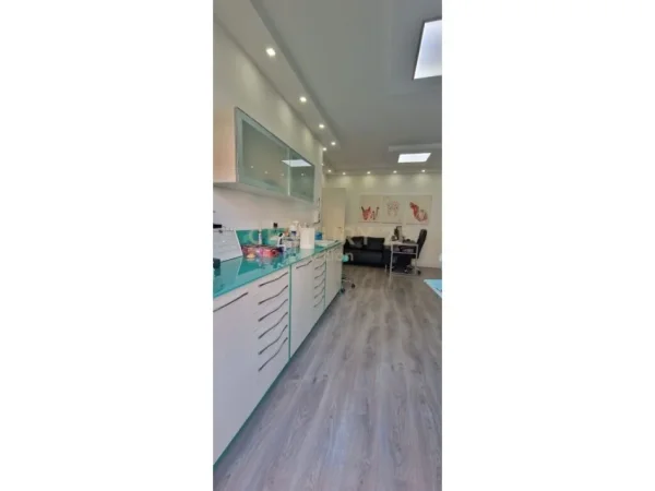 Tirane, shes apartament 2+1+Aneks+Ballkon Kati 1, 87 m² 156.600 € (Shkolla e Baletit)