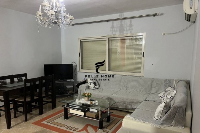 Tirane, jepet me qera apartament 2+1+Ballkon Kati 6, 86 m² 450 € (YZBERISHT)