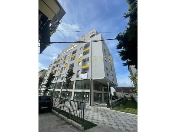 Tirane, shes apartament 2+1+Aneks+Ballkon Kati 6, 97 m² 145.000 € (RRUGA E DIBRES)