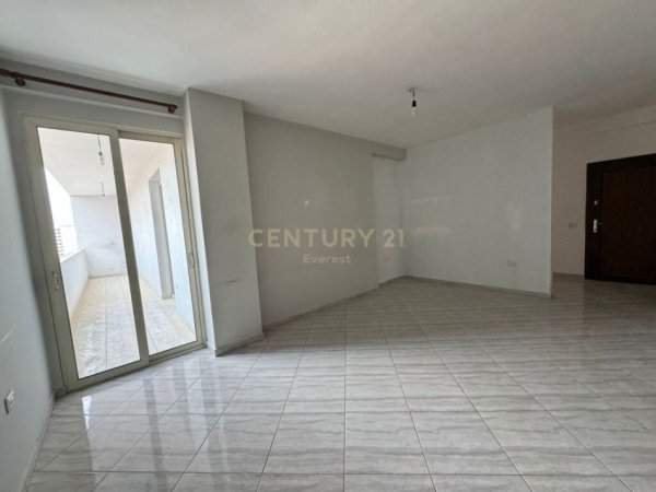 Tirane, shitet apartament 2+1 Kati 6, 112 m² 123.000 € (yzberisht)