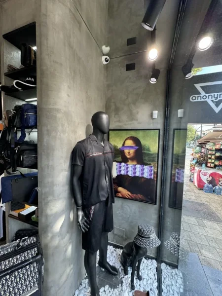 Tirane, okazion Shitet biznesi , klientel e rregull, mall i sapoardhur, Plus kontakte 40.000 €