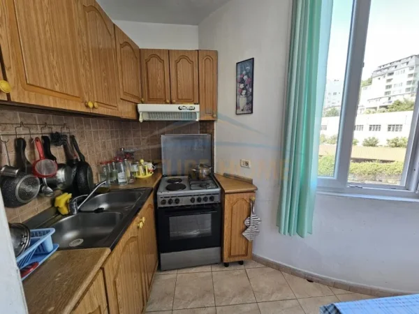 Durres, shitet apartament 2+1 Kati 5, 85 m² 100.000 € (Vollga , Durres)