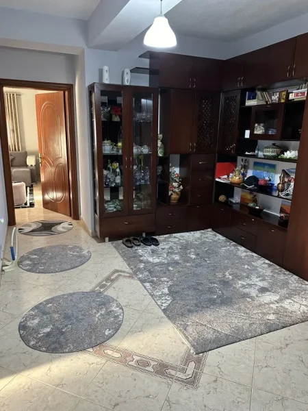 Pogradec, shitet apartament 2+1+Aneks+Ballkon Kati 4, 112 m² 100.000 € (Rruga 1 Qershori)