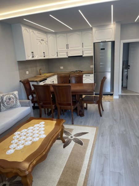 Tirane, jepet me qera apartament 2+1 Kati 1, 70 m² 500 € (Siri Kodra)