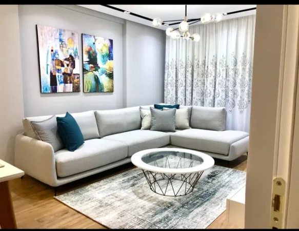 Tirane, jepet me qera apartament 2+1 Kati 5, 105 m² 500 € (Astir)