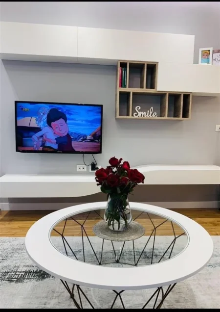 Tirane, jepet me qera apartament 2+1 Kati 5, 105 m² 500 € (Astir)