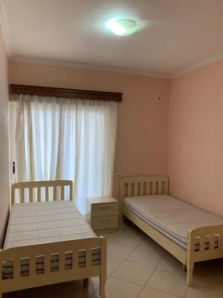 Tirane, jepet me qera apartament 2+1 Kati 5, 98 m² 600 € (Don Bosko)