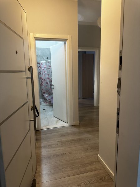 Tirane, jepet me qera apartament 2+1+Ballkon Kati 2, 70.000 lekë (Bulevardi Gjergj Fishta, ish stacioni fundit i Tiranes se re)