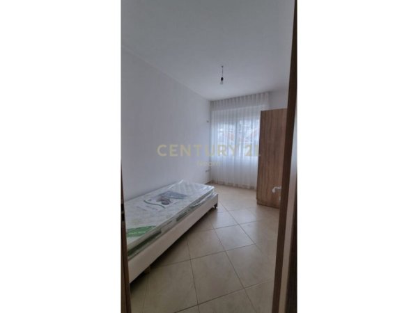 Tirane, shitet apartament 1+1 Kati 5, 68 m² 110.000 € (ish parku)
