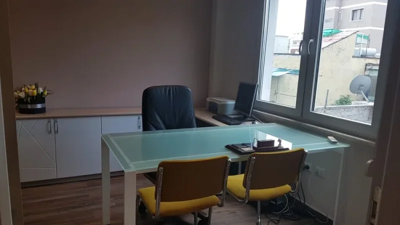 Tirane, jepet me qera apartament Kati 1, 73 m² 499 € (E Bogdaneve)