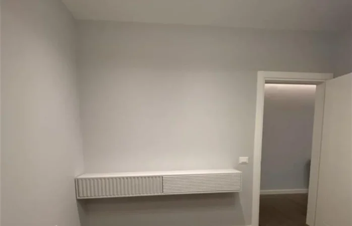 Tirane, jepet me qera apartament 2+1+Ballkon Kati 7, 87 m² 600 € (Rruga e Elbasanit)