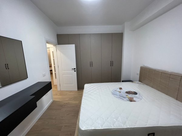 Tirane, jepet me qera 2+1+Ballkon Kati 3, 120 m² 1.100 € 