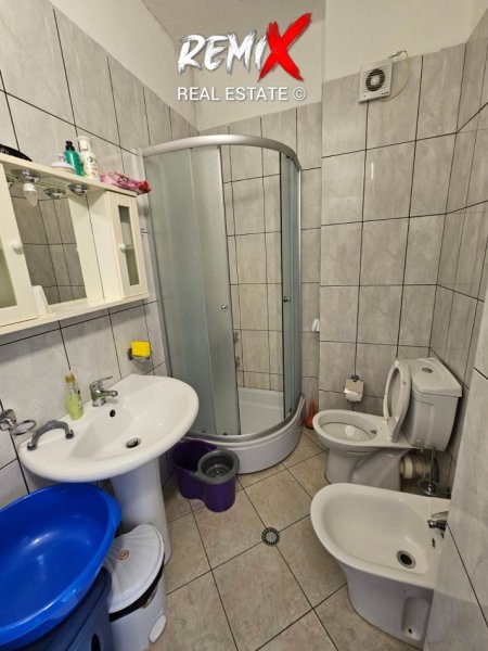Shkembi Kavajes, shitet apartament 2+1+Aneks+Ballkon Kati 6, 100 m² 160.000 € 