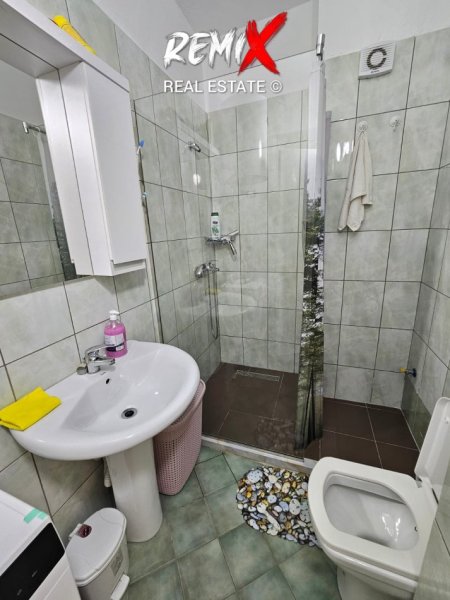 Shkembi Kavajes, shitet apartament 2+1+Aneks+Ballkon Kati 2, 100 m² 140.000 €