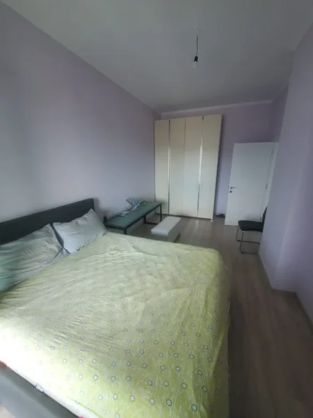 Tirane, jepet me qera apartament 1+1 Kati 7, 60 m² 500 €