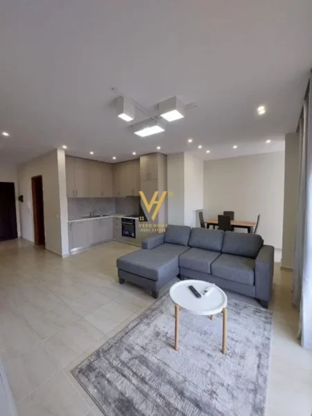 Durres, shitet apartament 2+1+Ballkon Kati 3, 93 m² 155.000 € (DURRES)
