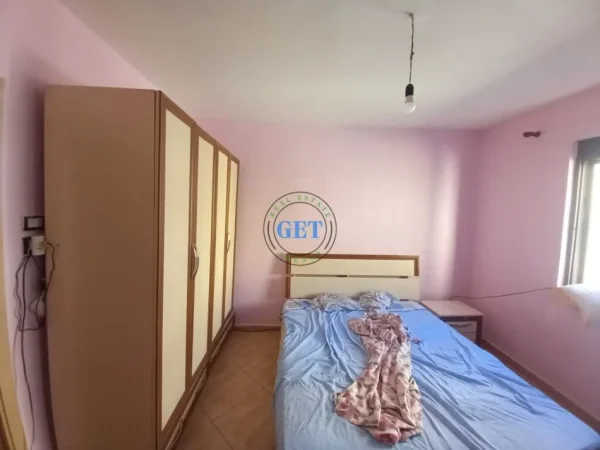 Shqiperi, shes apartament 1+1+Ballkon Kati 2, 56 m² 60.000 € (Stadiumi, Durres)