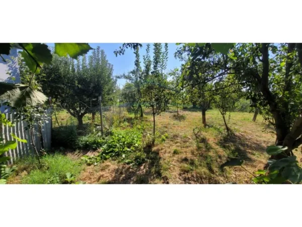 Korce, shitet shtepi 3+1 Kati 0, 67 m² 80.000 € (Sheqeras, Korçë)
