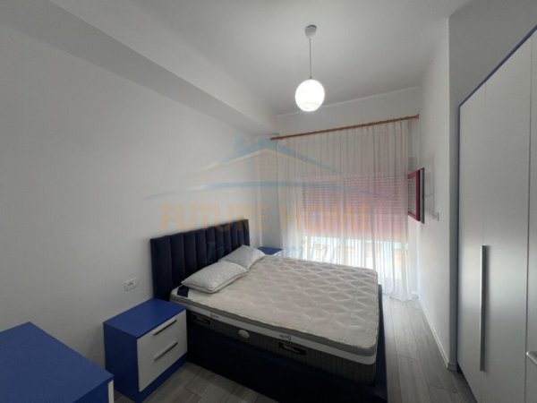 Tirane, jepet me qera apartament 2+1 Kati 4, 86 m² 450 € (ALI DEM KOMPLEKSI MANGALEM)
