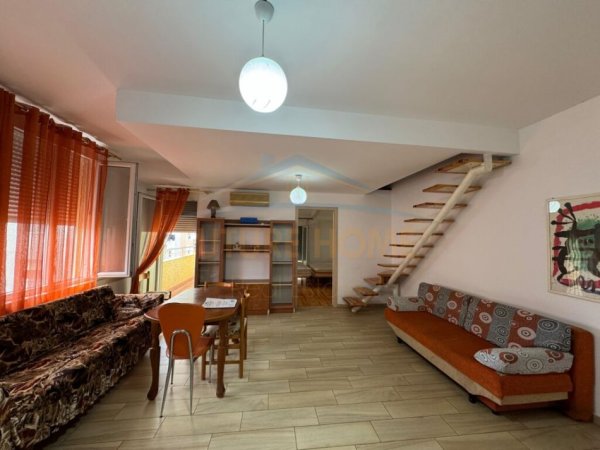 Durres, jepet me qera apartament 1+1 Kati 4, 80 m² 300 € (Prane Kazazit, Durres.)