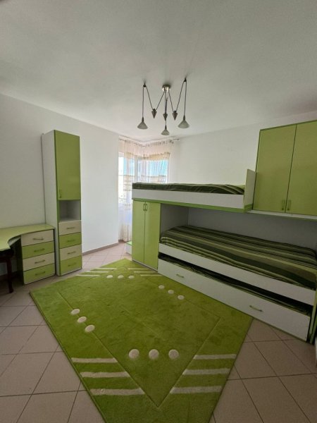 Durres, shitet apartament 2+1+Aneks+Ballkon , 140 m² 190.000 € (Vollga)