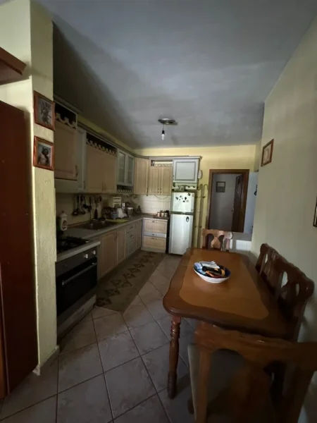 Durres, shitet apartament 2+1 Kati 3, 70 m² 77.000 € (Shkembi Kavajes)