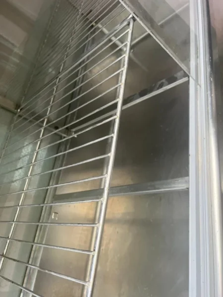 Fier, shes Frigorifer Zanussi per biznes