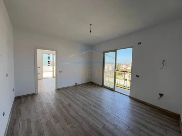 Durres, shitet apartament 1+1 Kati 3, 79 m² 79.000 € (Plazh Iliria, Durres)