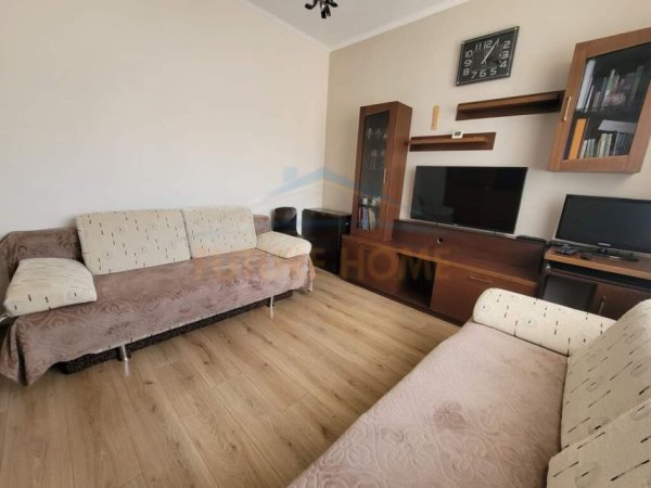 Korce, shitet apartament 1+1 Kati 4, 68 m² 45.000 € (Lagjia 8, Korçë)