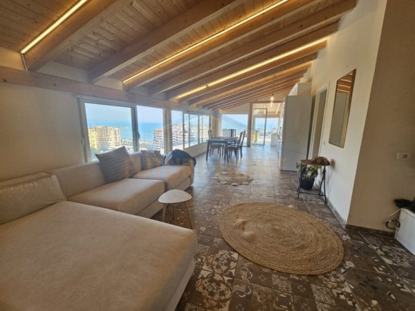 Durres, jepet me qera apartament 2+1 Kati 7, 135 m² 1.000 € (Vollga , Durres.)