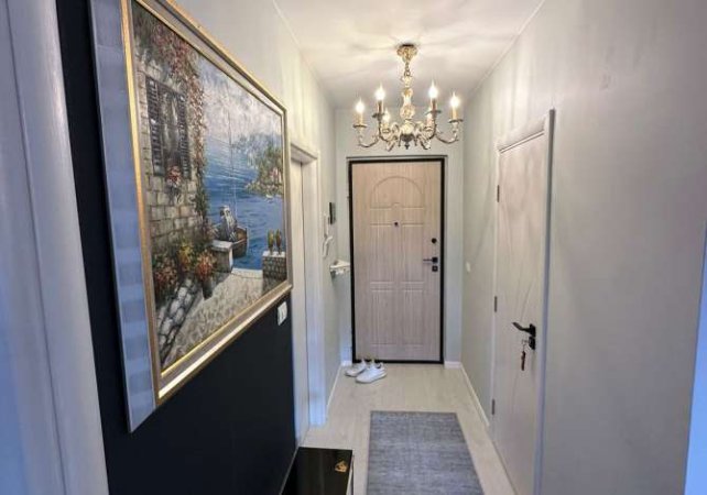 Tirane, jepet me qera apartament 2+1 Kati 6, 101 m² 1.500 € (Rruga Donika Kastrioti)