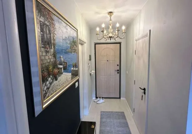 Tirane, jepet me qera apartament 2+1 Kati 6, 101 m² 1.500 € (Rruga Donika Kastrioti)