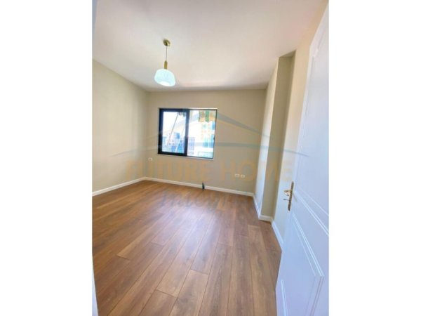 Tirane, shitet apartament 2+1 Kati 5, 90 m² 185.000 € (Pazari i Ri)