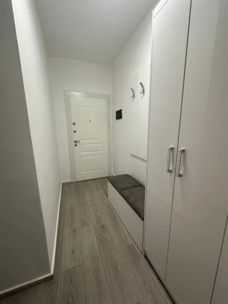 Tirane, jepet me qera apartament 2+1+Ballkon Kati 2, 90 m² 550 € (Astir , Vila L1 , te rrugica e pasticeri nela)