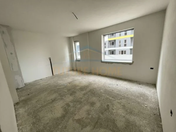 Tirane, shitet apartament 2+1+Ballkon Kati 1, 105 m² 100.473 € (QTU)