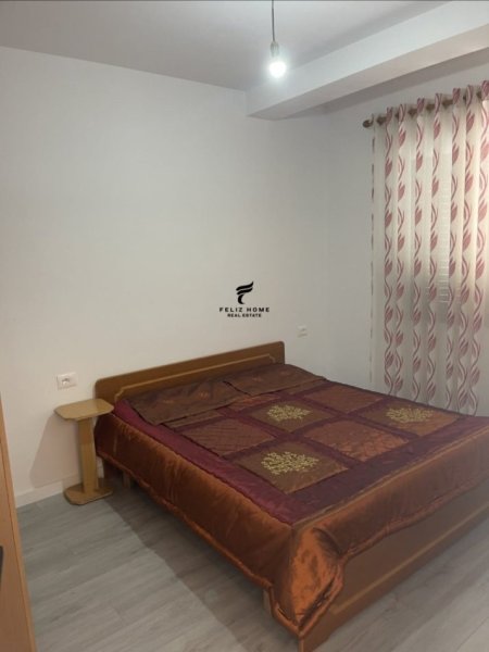 Tirane, jepet me qera apartament 2+1+Ballkon Kati 1, 70 m² 500 € (RRUGA 5 MAJI)