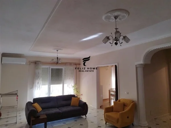 Tirane, jepet me qera apartament 2+1 Kati 3, 120 m² 700 € (KOPSHTI ZOOLOGJIK)