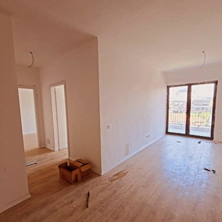 Tirane, shitet apartament 2+1+Aneks+Ballkon Kati 4, 118 m² 246.000 € (Pazari i Ri)
