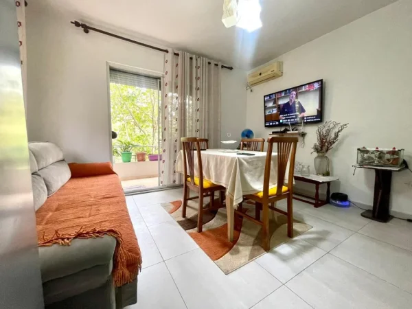 Tirane, shitet apartament 2+1 , 81 m² (Vasil Shanto)