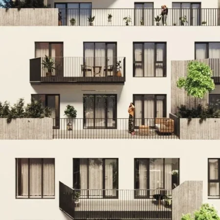 Tirane, shitet apartament 2+1+Aneks+Ballkon , 108 m² 169.000 € (Shkolla e Kuqe)
